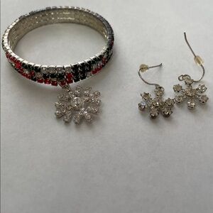 Silver Snowflake Bracelet and Earring Set